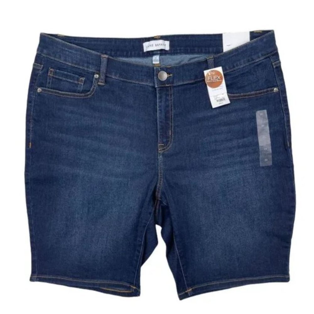 Sz 18 Lane Bryant Mid-Rise Bermuda Short Flex Waistband Signature Fit